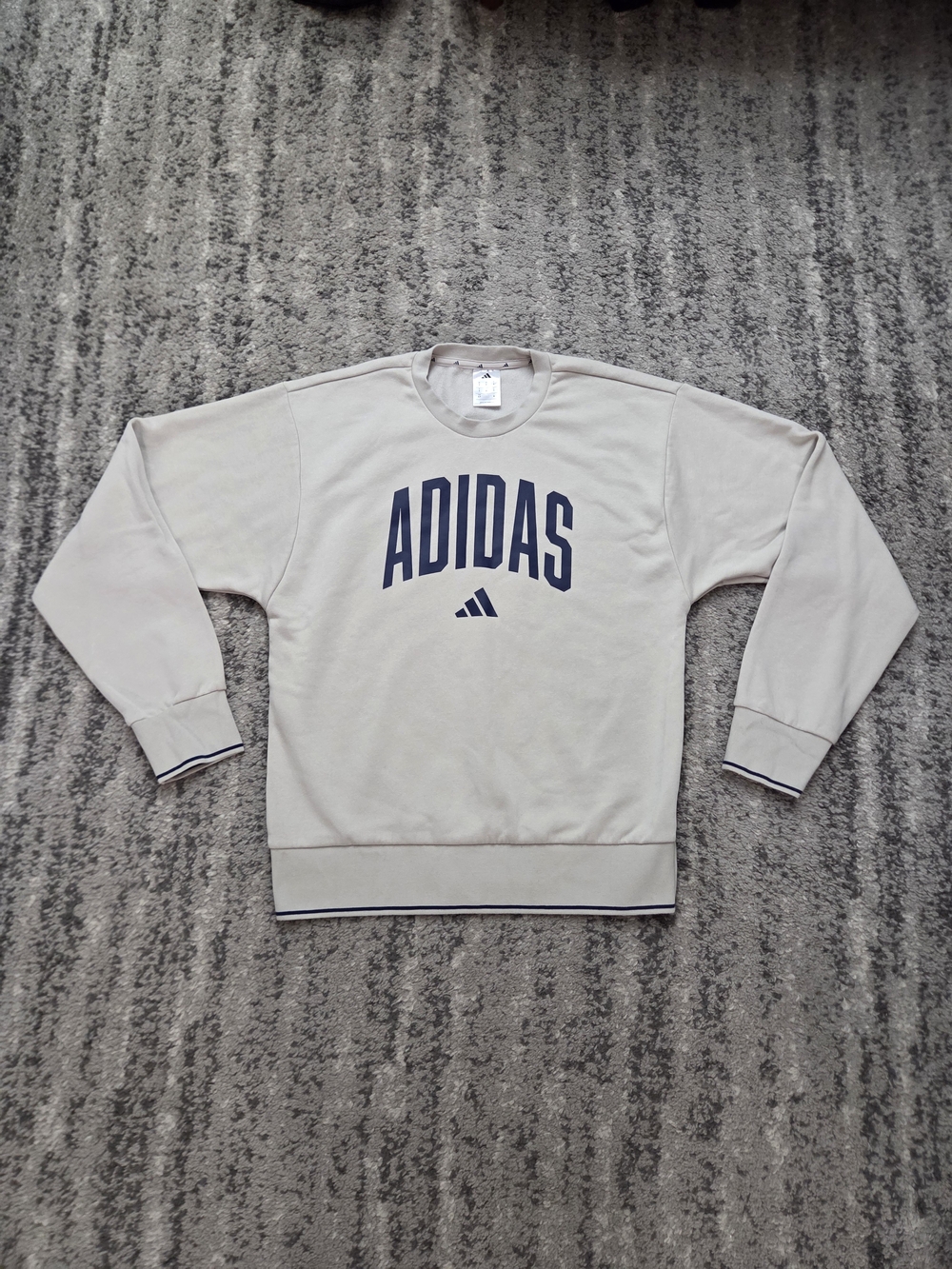 Adidas Men's Small Collegiate Blue Beige Oversized Crewneck Sweatshirt Logo EUC
